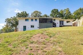 Private Patio & Lake Views: Home in Decatur
