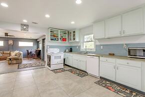 Private Patio & Lake Views: Home in Decatur