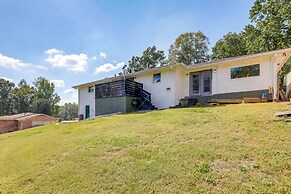 Private Patio & Lake Views: Home in Decatur