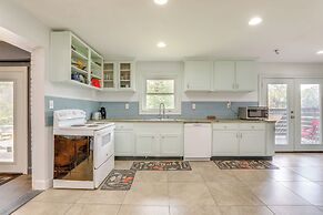 Private Patio & Lake Views: Home in Decatur