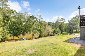 Private Patio & Lake Views: Home in Decatur