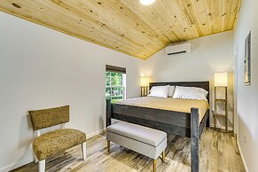 1 Mi to Boat Launch: Fire Pit at Lillian Cottage!