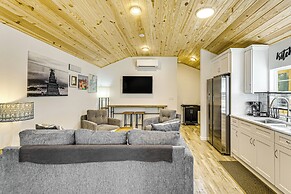 1 Mi to Boat Launch: Fire Pit at Lillian Cottage!