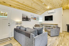 1 Mi to Boat Launch: Fire Pit at Lillian Cottage!