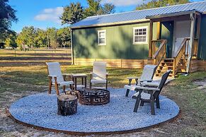 1 Mi to Boat Launch: Fire Pit at Lillian Cottage!