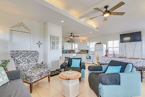 Walk to Beach: Water-view Freeport Home!