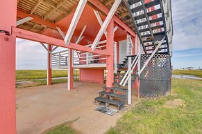 Walk to Beach: Water-view Freeport Home!