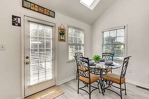 Richmond Home w/ Deck: 1 Mi to Richmond Raceway!