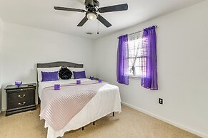 Richmond Home w/ Deck: 1 Mi to Richmond Raceway!