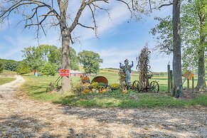 Exotic Animal Farm Stay in Illinois: Tour, Explore