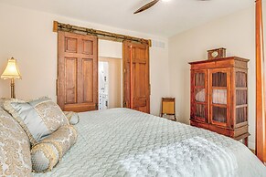Hope Retreat w/ Furnished Deck Near Parks!