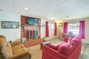 10 Mi to National Park: Patio at Hot Springs Home