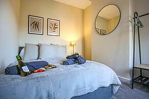 Host Stay Newington Road