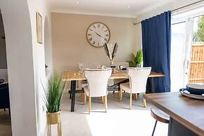 Host Stay Glazier Drive