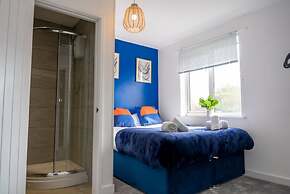 Host Stay Glazier Drive