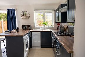 Host Stay Glazier Drive