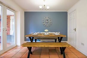 Host Stay Great Ground Walk