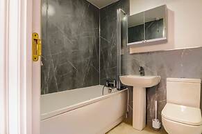 Host Stay Great Ground Walk