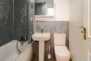 Host Stay Great Ground Walk