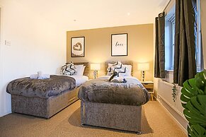 Host Stay Chicksands Avenue