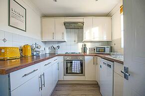 Host Stay Chicksands Avenue