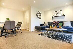 Host Stay Chicksands Avenue