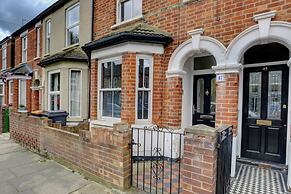 Host Stay 47 Dudley Street