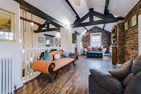 Host Stay Belvedere House