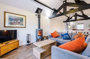 Host Stay Belvedere House