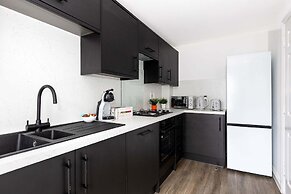Host Stay Bluebell Close