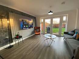 Host Stay Bluebell Close