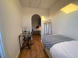 Host Stay Bluebell Close