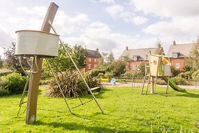 Host Stay Polwell Road