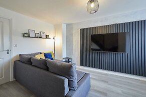 Host Stay Polwell Road