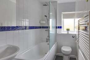 Host Stay No 9 Stantons