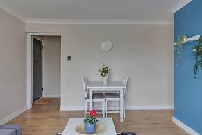 Host Stay No 9 Stantons