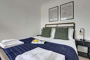 Host Stay York Street