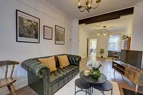 Host Stay York Street