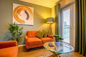 Host Stay Somerset Walk