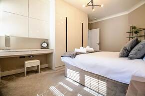Host Stay Wolsey Mansions