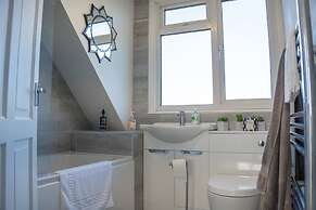 Host Stay Trinity Road