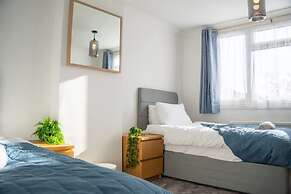 Host Stay Trinity Road