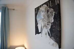 Host Stay Trinity Road