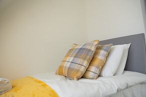 Host Stay Trinity Road