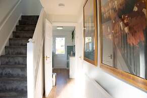 Host Stay Trinity Road