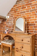 Host Stay Shire Horse Barn