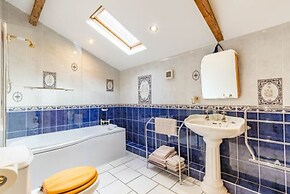 Host Stay Shire Horse Barn