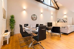 Host Stay Oddfellows Hall