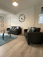 Host Stay Waterfront