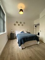 Host Stay Waterfront